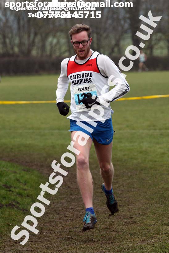 Senior mens 2018 Durham Cathedral Cross Country Relay. Photo:  David T. Hewitson/Sports for All Pics